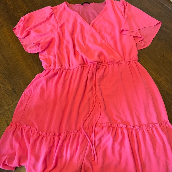 Andree by Unit Neon Pink Dress 2XL Tiered Babydoll Lightweight Boutique Style - Picture 6 of 6